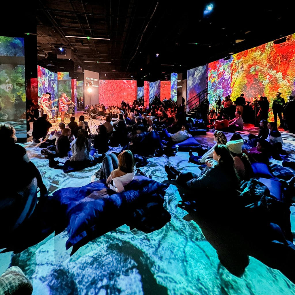 Sofar show in Hall Des Lumieres, NYC