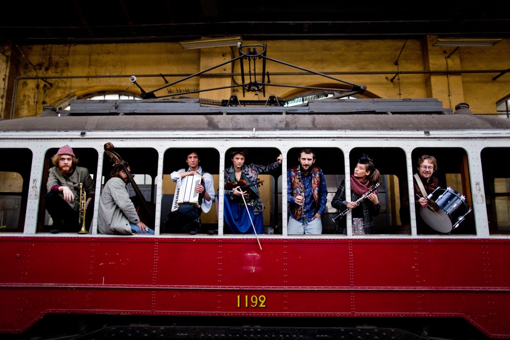 Moving Tram, photo by Piotr Spigiel